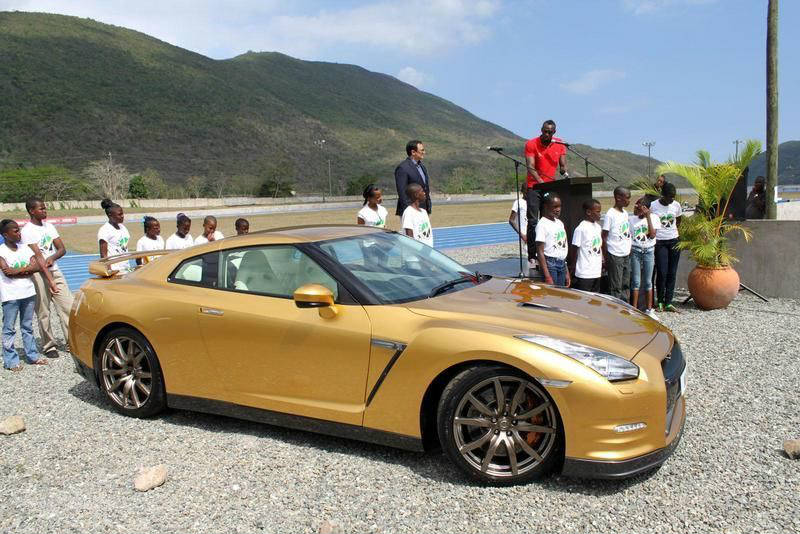 2013 NISSAN GT-R BOLT GOLD