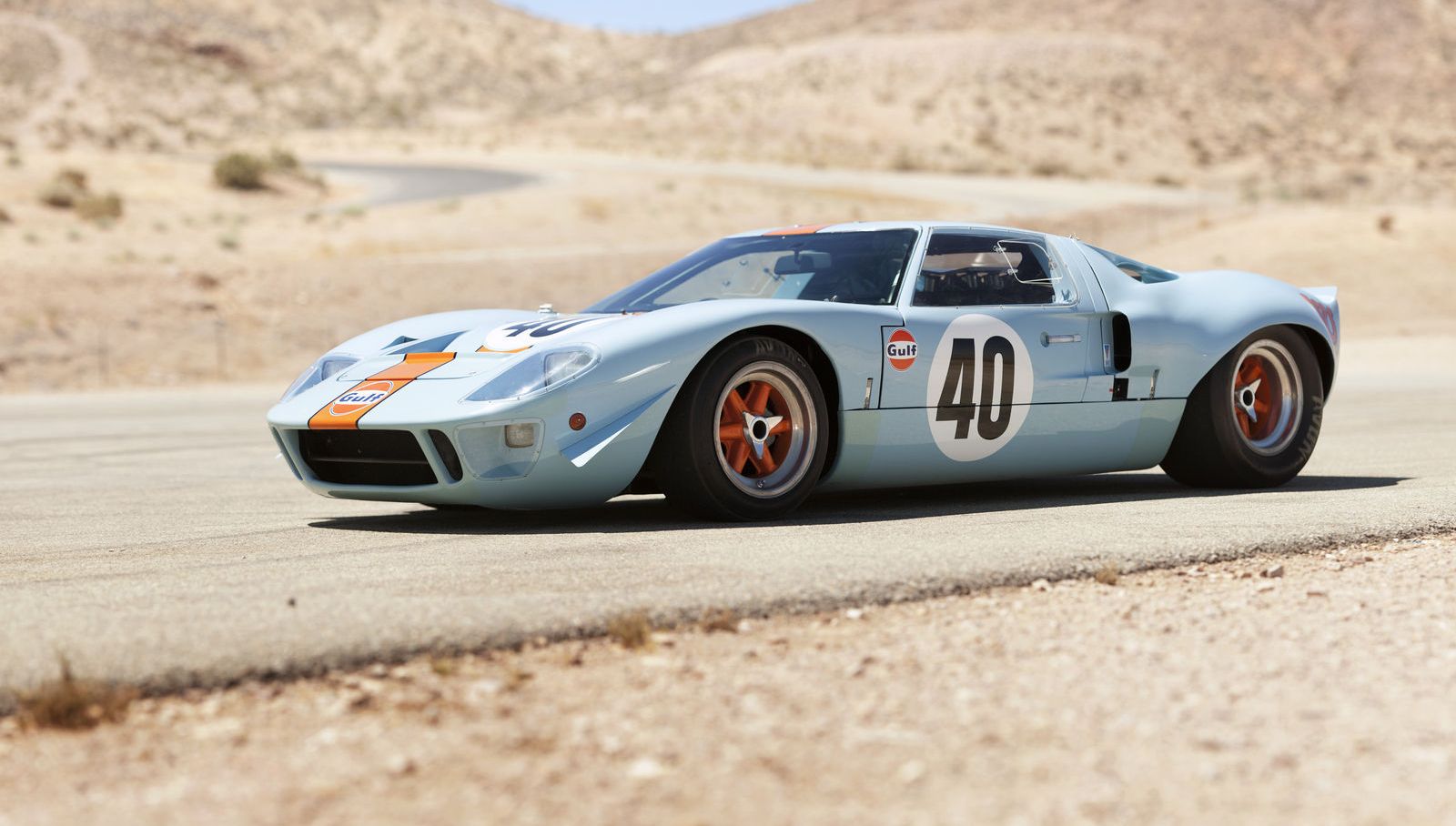 ford-gt40-gulf-mirag_1600x0w