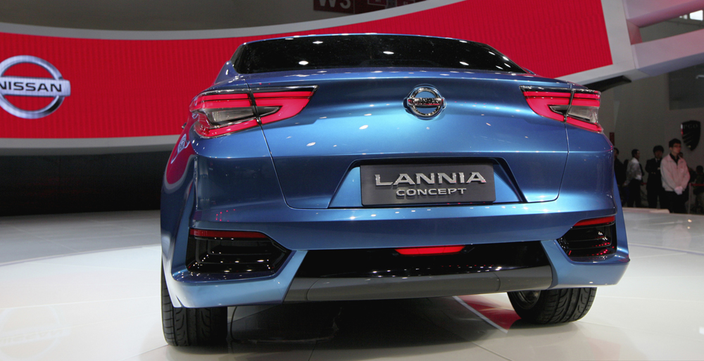 nissan lannia 4
