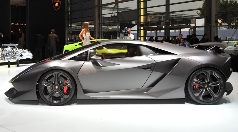 Lamborghini Sesto Elemento 5