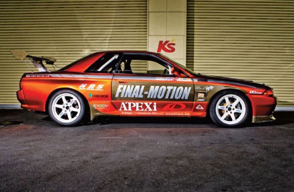 Nissan Skyline GT 9