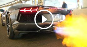 Lamborghini Aventador SPITS SCARY FLAMES
