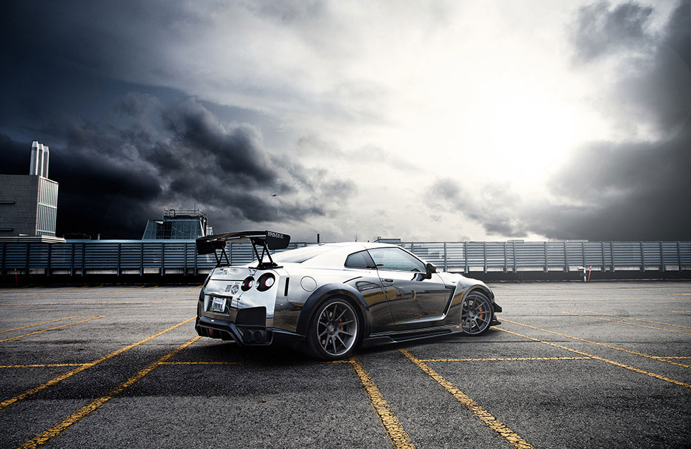 Chrome Nissan GT-R 3