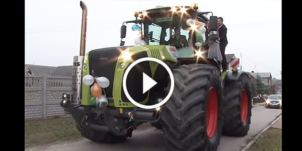 Bride and Groom on Claas Xerion 5000