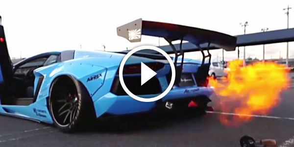 FLAMES! Liberty Walk Lamborghini Aventador LP720-4 with Fi Exhaust Volcano Edition!