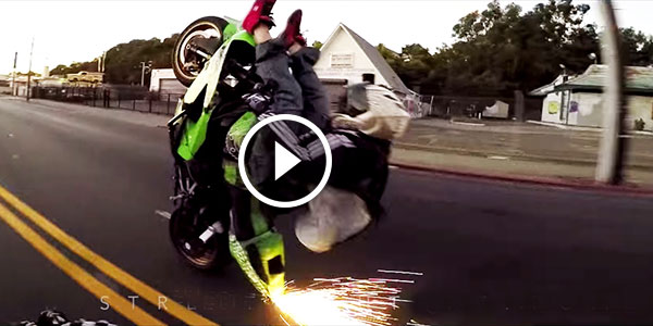 Streetfighterz Motorcycle Stunts