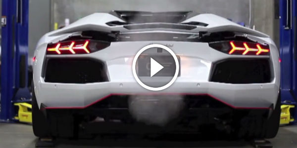 Lamborghini Aventador Roadster LP700-4 with Fi F1 Exhaust