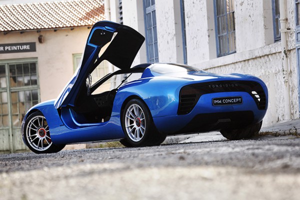 Toroidion-1MW-Electric-Supercar-Concept-rear side three quarters
