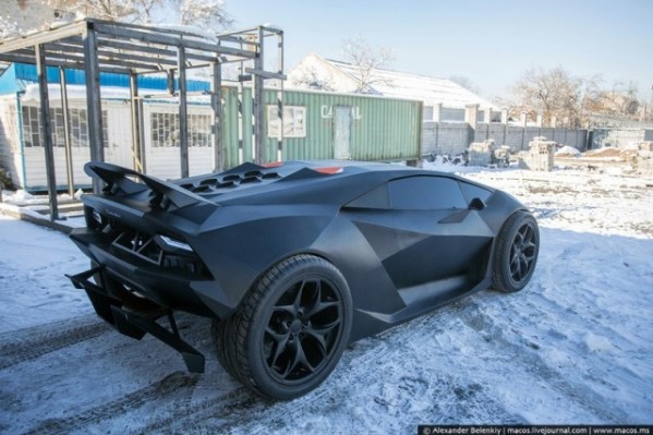 Custom built Lamborghini Sesto Elemento rear side three quarters