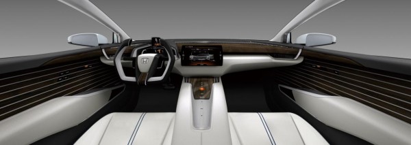 Honda FCV Concept cock pit view