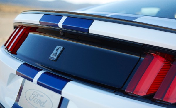 2016 Mustang Shelby GT350 trunk lid