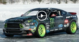 Mustang Meltdown Vaughn Gittin Jr. Shows off his 2015 Livery on a 2015 Mustang RTR