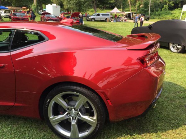 2016 Chevrolet Camaro SS rear wheel close up