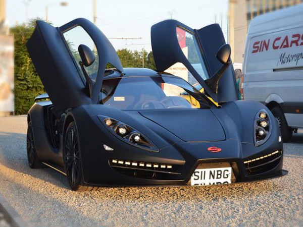 Sin R1 RS front three quarters
