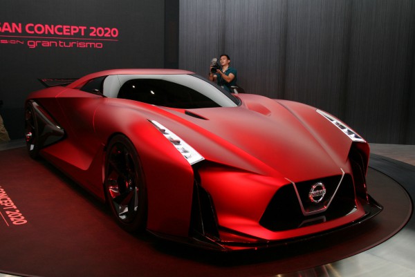 Nissan Concept 2020 Vision Gran Turismo front side three quarters