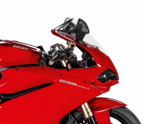ducati 1299 panigale side view close up
