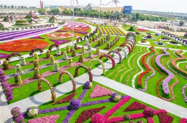 Dubai’s Miracle Garden