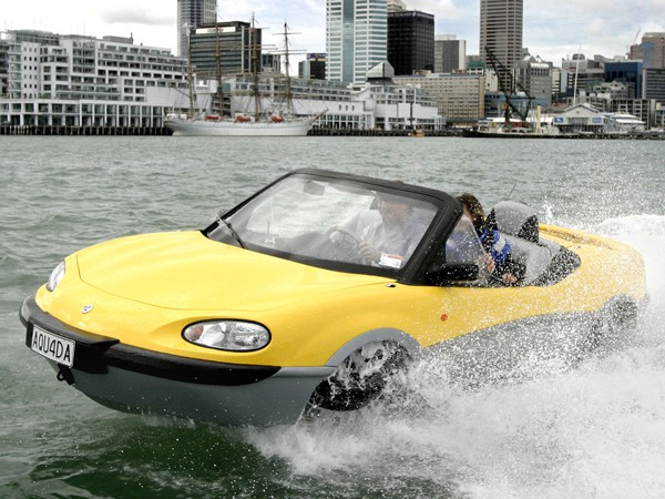 James Bond-style high-speed amphibious car in dubai