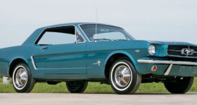 Classic Mustangs 1965 Mustang Hardtop front three quarters - cl
