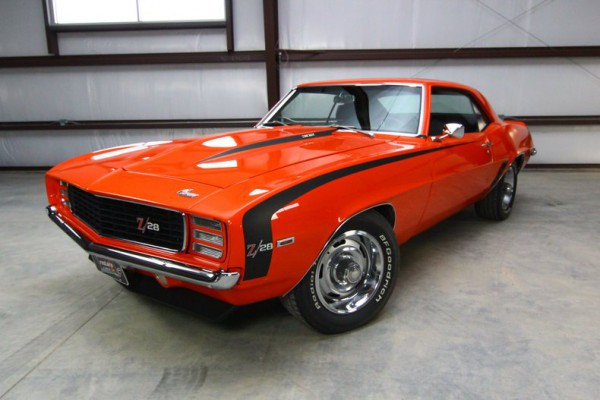 1969 Chevy Camaro Z28 front three quarters