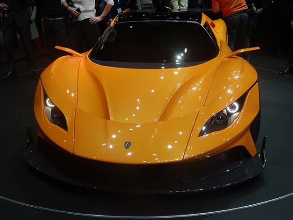 Apollo Arrow full front view