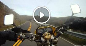 Audi A6 overtakes motorcycle in front of cop gets pulled over