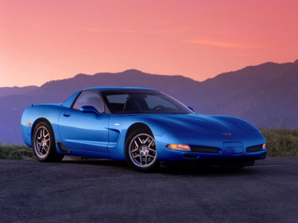 2001 Corvette C5 Z06 front three quarters