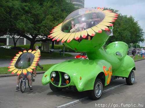 Customized flower car and flower bike combination