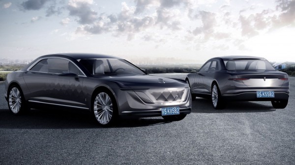 two-varsovia-concept-cars-front-and-rear-three-quarters-view