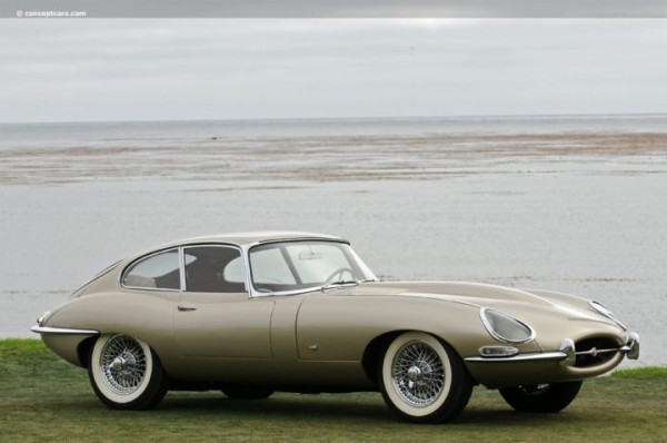 1961 Jaguar E-Type front three quarters