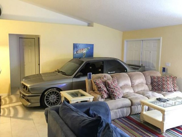 bmw-e30-m3-parked-inside-the-house-saved-from-hurricane-matthew-parked-behind-the-sofa