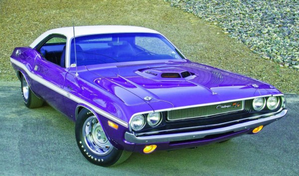 1970-dodge-challenger-rt-front-three-quarters