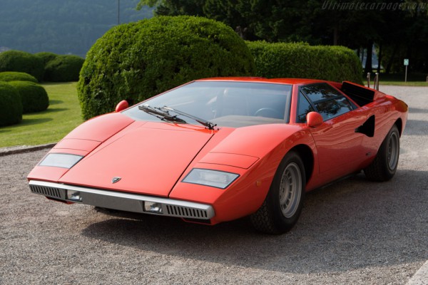 1974-lamborghini-countach-front-three-quarters
