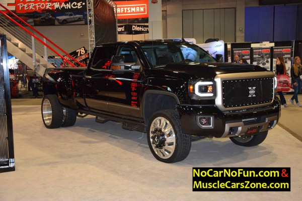 black-custom-dually-truck-at-sema-2016-side-three-quarters