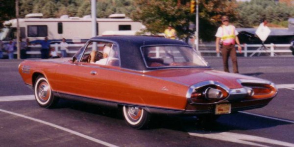 chrysler-turbine-rear-three-quarters