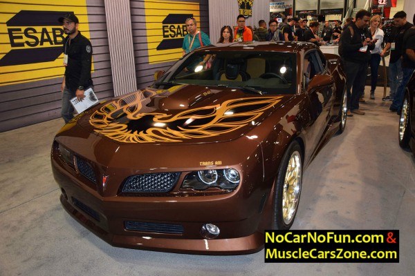 customized-modern-pontiac-trans-am-at-sema-2016-front-three-quarters