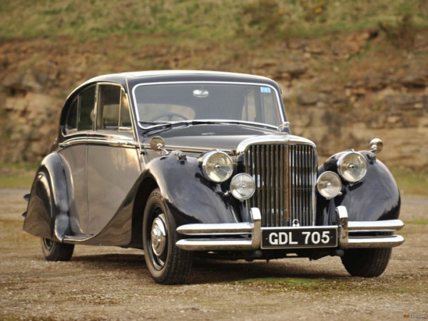 jaguar-mark-v-front-three-quarters