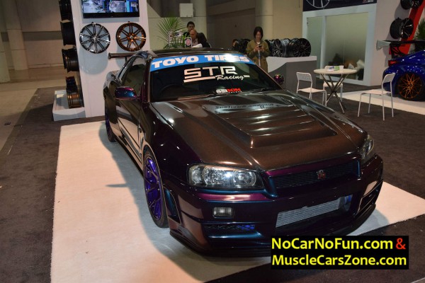 nissan-skyline-gtr-at-sema-2016-front-three-quarters