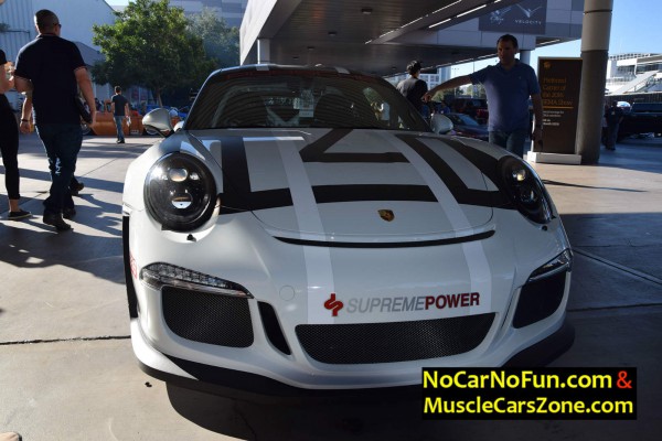 porsche-gt3-rs-at-sema-2016-front-end