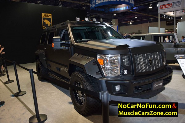ussv-rhino-gx-at-sema-2016-front-three-quarters
